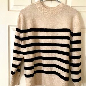 H&M Long sleeve stripped crew neck sweater